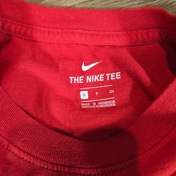 Nike Mac Jones #10 New England Patriots T-Shirt Men’s Small Red NFL Football Tee - Picture 3 of 6